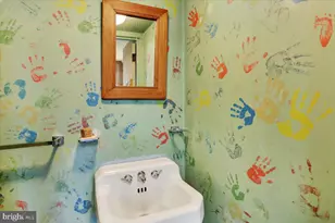 1670 Moselem Springs Rd, Hamburg, PA 19526 - Photo 8