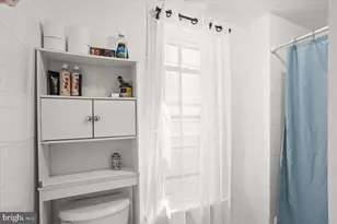 1302 N 11th St, Reading, PA 19604 - Photo 14