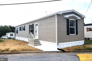 14 Charles Ave, Birdsboro, PA 19508 - Photo 2