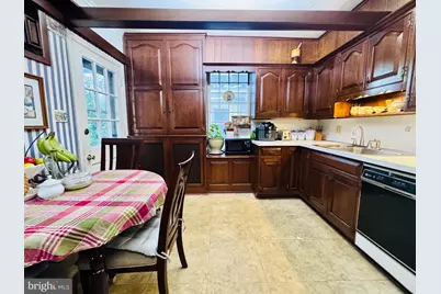 2260 Northmont Boulevard, Reading, PA 19605 - Photo 18