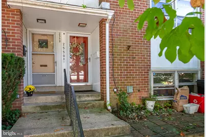 2550 Grant Street, Reading, PA 19606 - Photo 2