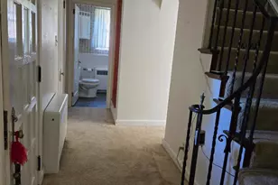 2552 Garfield Ave, Reading, PA 19609 - Photo 6