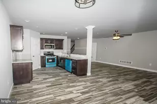 515 Elm St, Reading, PA 19611 - Photo 4