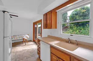 2424 Perkiomen Ave, Reading, PA 19606 - Photo 14