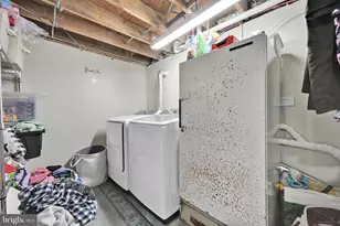 437 White Oak Ln, Leesport, PA 19533 - Photo 18