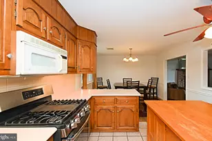 704 Old Swede Rd, Douglassville, PA 19518 - Photo 22