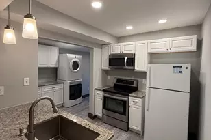 11 Eshbach Ln, Bechtelsville, PA 19505 - Photo 6