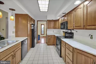 1064 Mahlon Dr, Leesport, PA 19533 - Photo 12