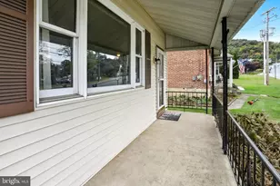 3024 Oley Turnpike Rd, Reading, PA 19606 - Photo 2