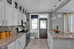 28 N 25th St, Reading, PA 19606 - Photo 4