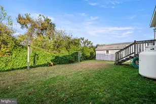 328 Ashford Ln, Hereford, PA 18056 - Photo 22