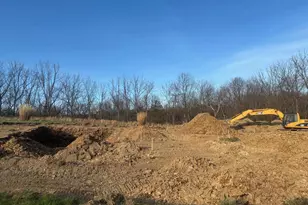 217 Steely Rd, Reading, PA 19608 - Photo 4