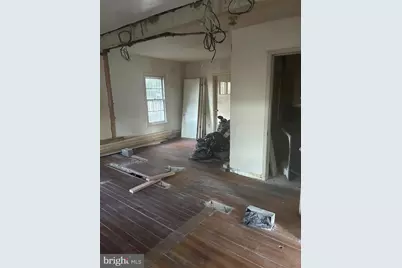 2638 Fairview Avenue, Reading, PA 19606 - Photo 8