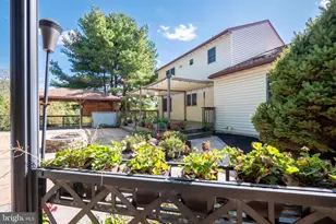 17 Mellon School Ln, Fleetwood, PA 19522 - Photo 24