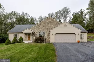 259 Mountain Top Rd, Reinholds, PA 17569 - Photo 12