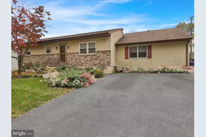 3810 Willow Grove Avenue, Reading, PA 19605 - Photo 2