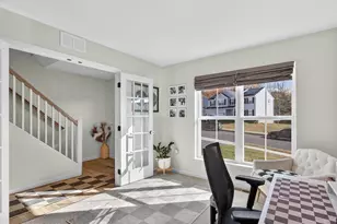 29 Ladderback Ln, Reading, PA 19606 - Photo 4