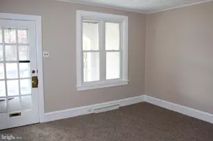 23 W 2nd St, Boyertown, PA 19512 - Photo 6