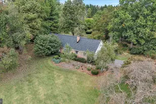 5729 Mt Pleasant Rd, Bernville, PA 19506 - Photo 4