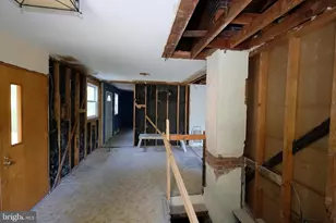 10 Klapperthal Rd, Reading, PA 19606 - Photo 34