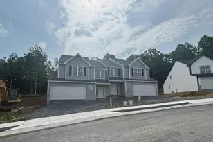 17 Castle Dr, Robesonia, PA 19551 - Photo 2