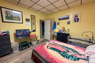 114 N 10th St, Reading, PA 19601 - Photo 4