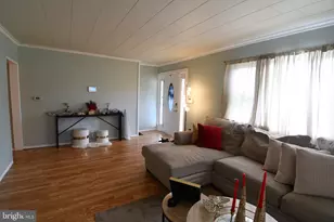 1432 Liggett Ave, Reading, PA 19607 - Photo 6