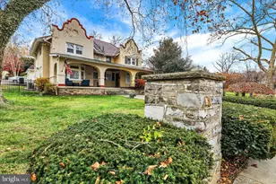 430 Carsonia Ave, Reading, PA 19606 - Photo 4