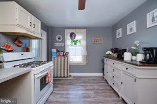 212 Arlington St, Reading, PA 19611 - Photo 16