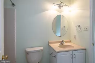 193 Hawthorne Ct, Wyomissing, PA 19610 - Photo 16