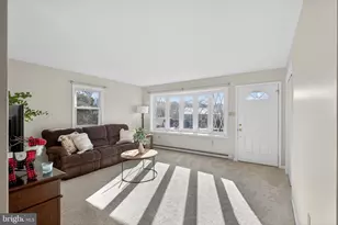 27 Rosemont Ave, Reading, PA 19607 - Photo 4