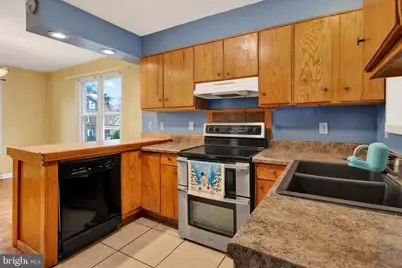 130 N 25th Street, Reading, PA 19606 - Photo 12