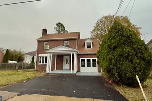 2319 Fairview Ave, Reading, PA 19606 - Photo 2