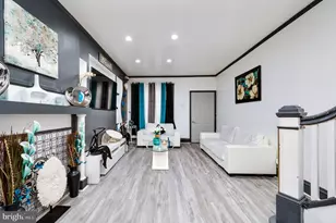 243 Pear St, Reading, PA 19601 - Photo 8