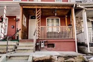 243 Pear St, Reading, PA 19601 - Photo 2