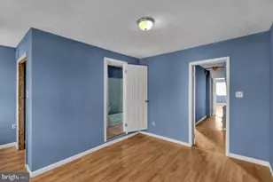 70 N Centre Ave, Leesport, PA 19533 - Photo 18