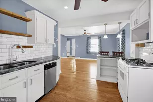 821 Bellefonte Ave, Reading, PA 19607 - Photo 8