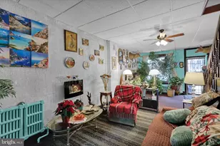 912 Locust St, Reading, PA 19604 - Photo 8