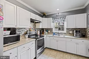 529 Bingaman St, Reading, PA 19602 - Photo 8