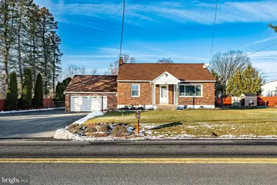 727 Brownsville Road, Reading, PA 19608 - Photo 2