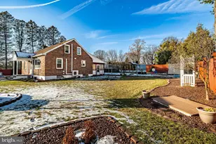 727 Brownsville Rd, Reading, PA 19608 - Photo 6