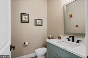 233 European Dr, Fleetwood, PA 19522 - Photo 18