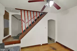 212 Dumns Ct, Reading, PA 19601 - Photo 4