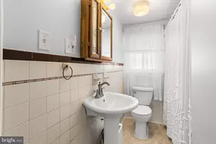 2114 Farmington Ave, Boyertown, PA 19512 - Photo 14