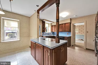 100 Brookline Pz, Reading, PA 19607 - Photo 12