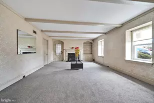 100 Brookline Pz, Reading, PA 19607 - Photo 10