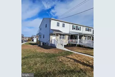 301 E 4th Street, Boyertown, PA 19512 - Photo 2