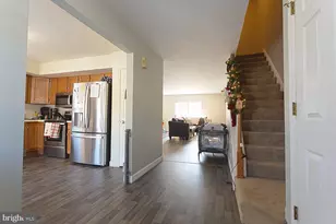 10 Sabrina St, Wernersville, PA 19565 - Photo 4