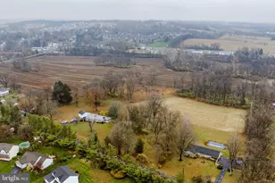 555 Lincoln Dr, Wernersville, PA 19565 - Photo 8