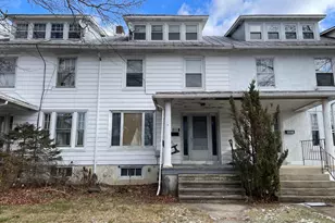 811 Main St, Shoemakersville, PA 19555 - Photo 1